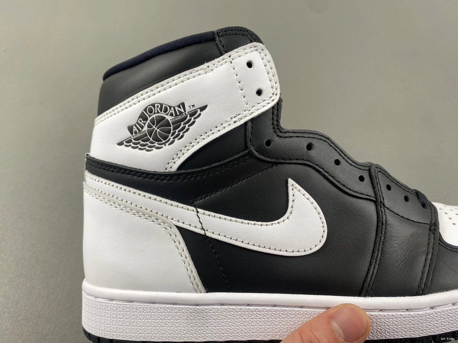 White Jordan DZ5485-010 Air Black 1 1111